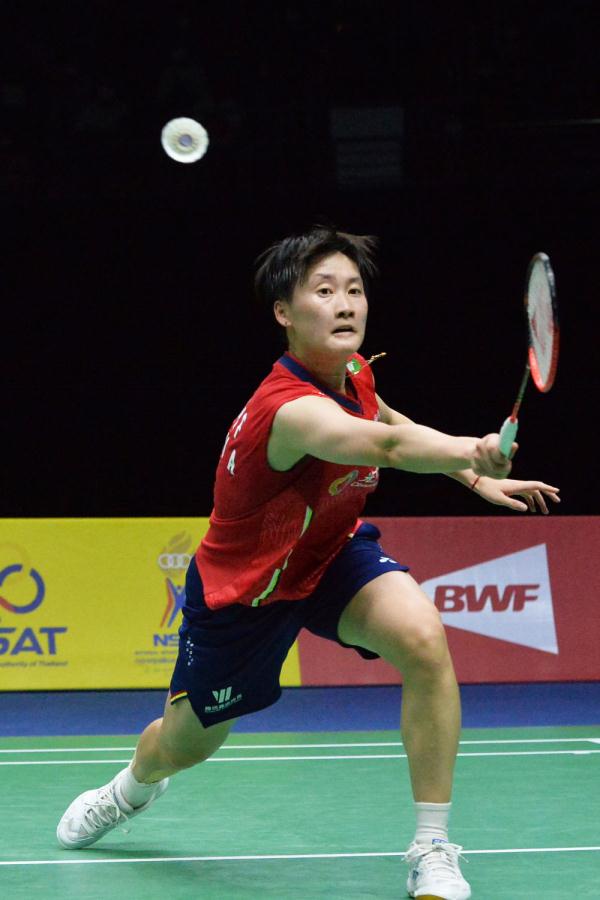 内外困境交 内外困境交