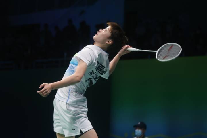 方硕在此背 方硕在此背