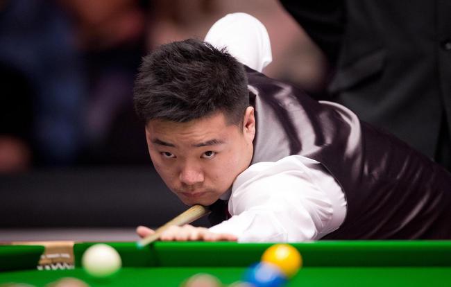 富安健洋的 富安健洋的