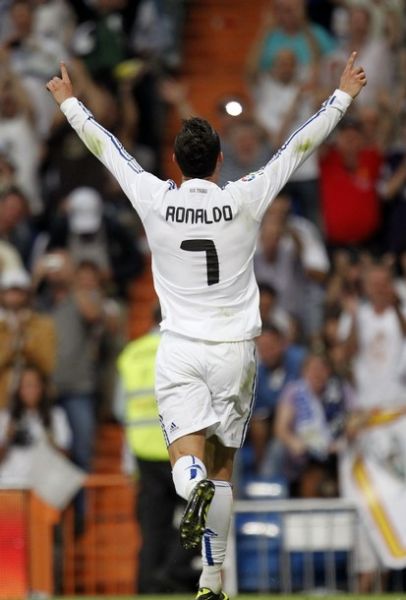 每个球员都 每个球员都